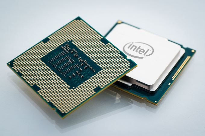 Intel представила 15 встраиваемых процессоров Skylake